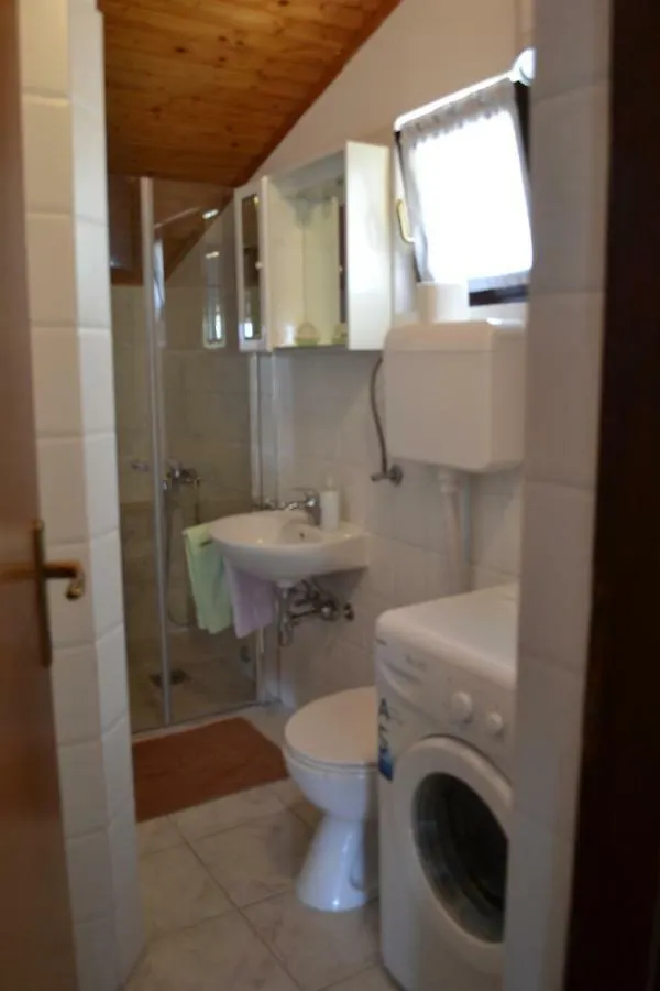 Apartments Lera Porec Guest house